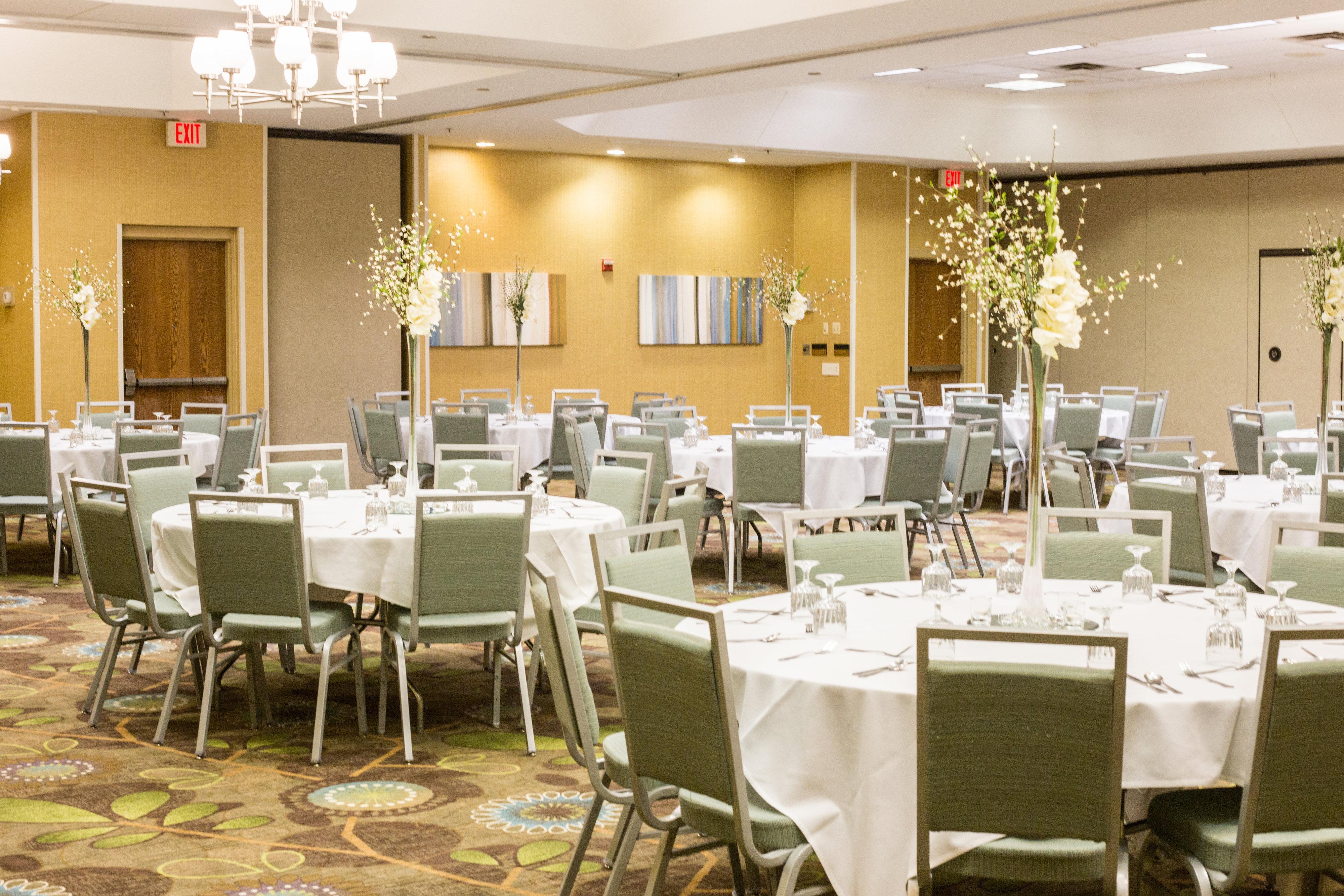 Hotel & By Ihg Bolingbrook