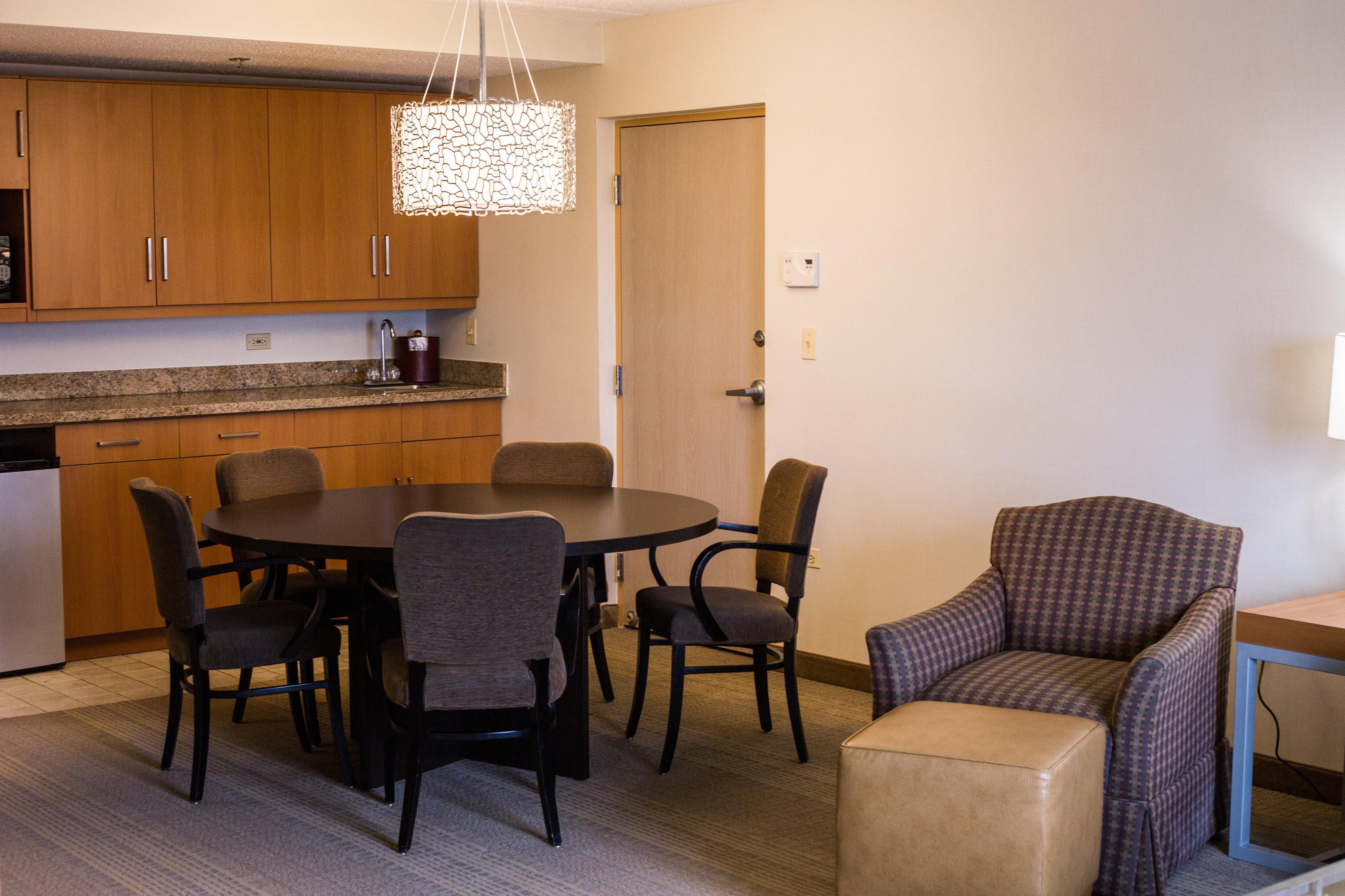 Hotel & By Ihg 3*