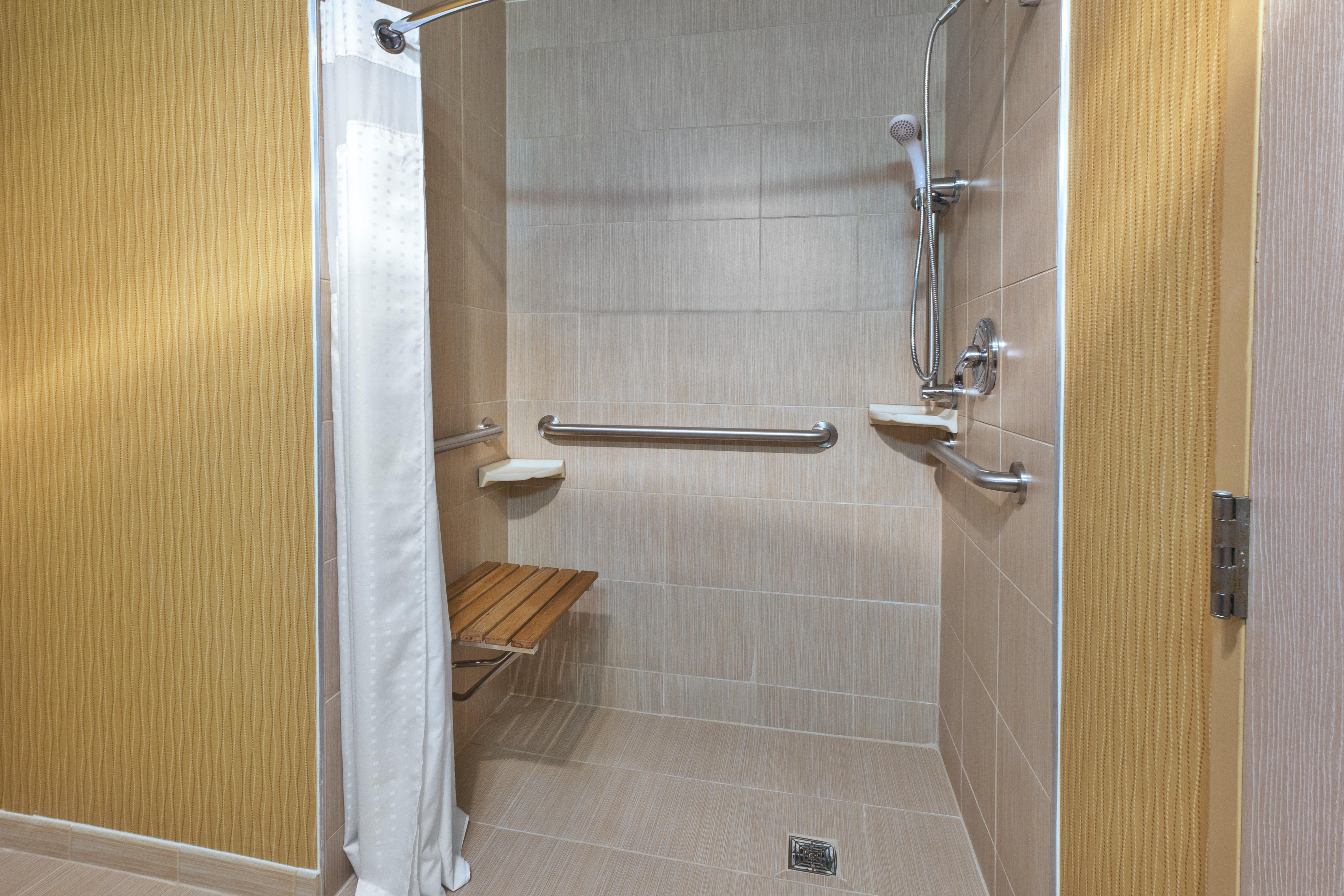 Hotel & By Ihg 3*
