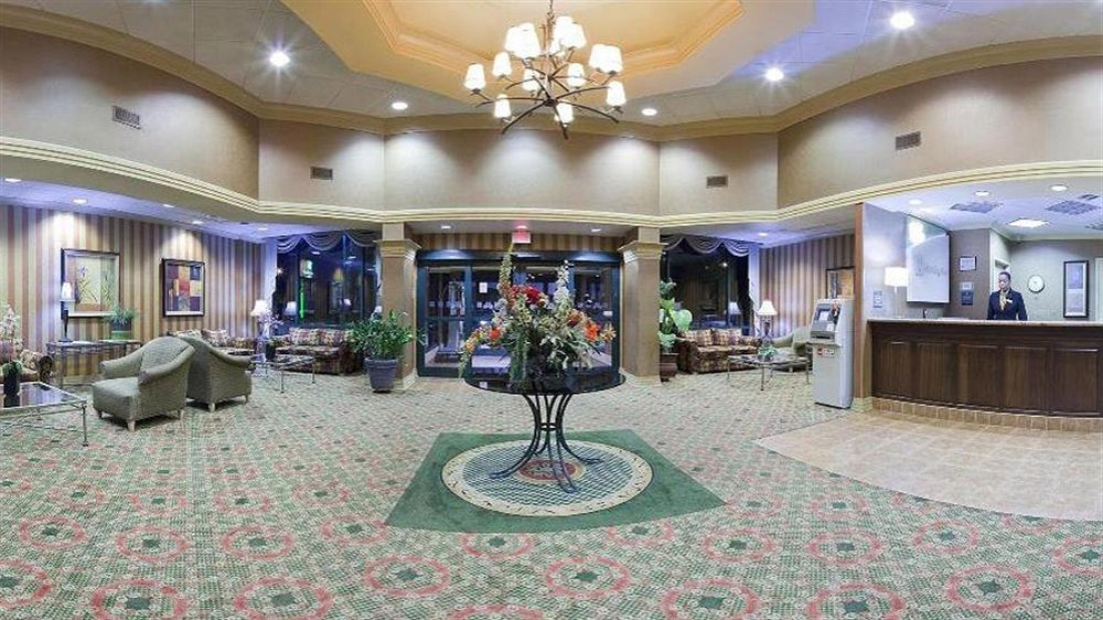 Hotel & By Ihg Bolingbrook
